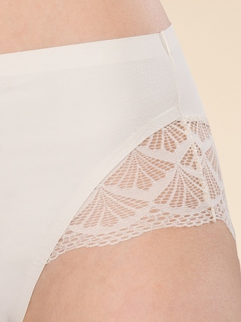 LBHC6340 трусы женские (молочный)