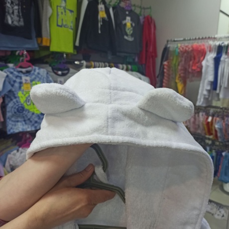 Махровый халат белый с вышивкой "Любимая"