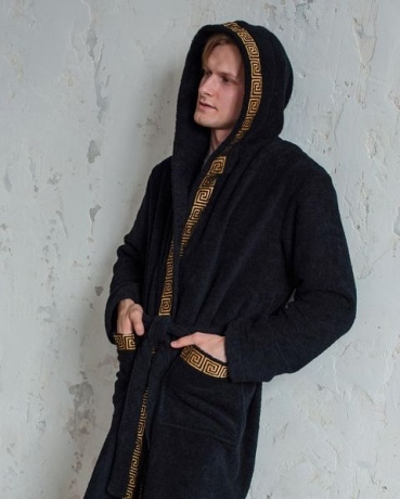 Махровый халат черный с вышивкой "Орнамент"