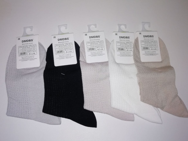 Женские носки с рюшами и сеточкой