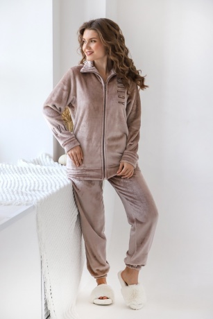 Костюм женский Философия