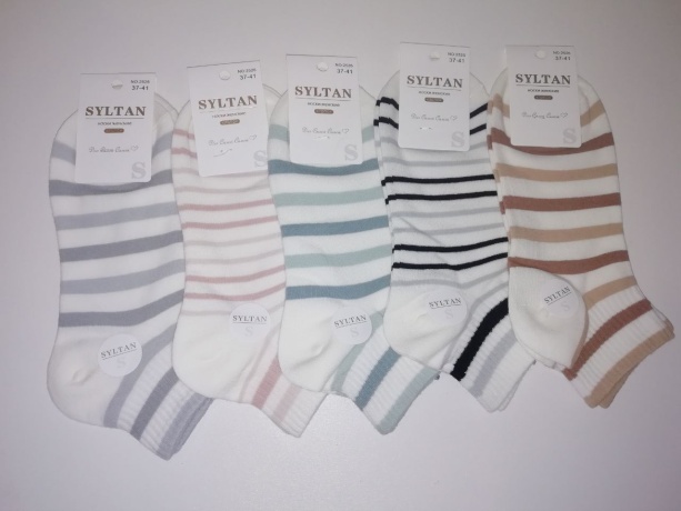 Женские носки короткие в полоску