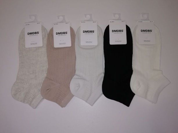 Женские носки короткие с узорами и сеткой