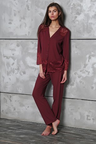 Пижама женская бордовая из вискозы на пуговках