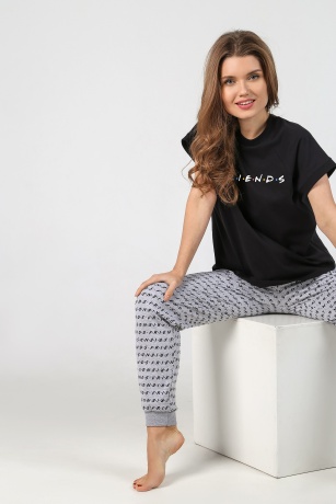 Костюм женский Френд-2