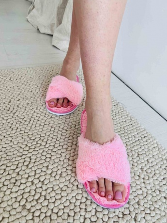 Женские тапочки искусственный мех "Крестик"