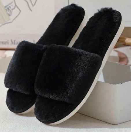 Женские тапочки Пушистые, резиновая подошва