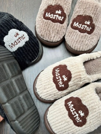 Мужские тапочки Пушистые, закрытый нос, резиновая подошва