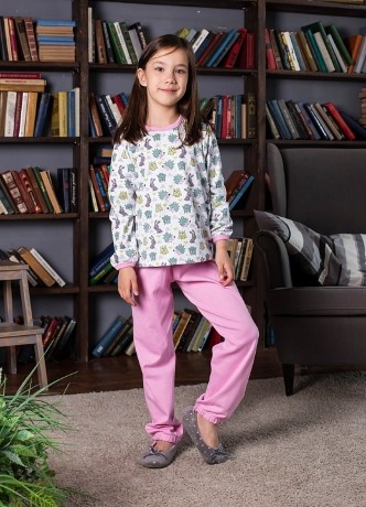 Костюм для девочки бело-розовый и зверями