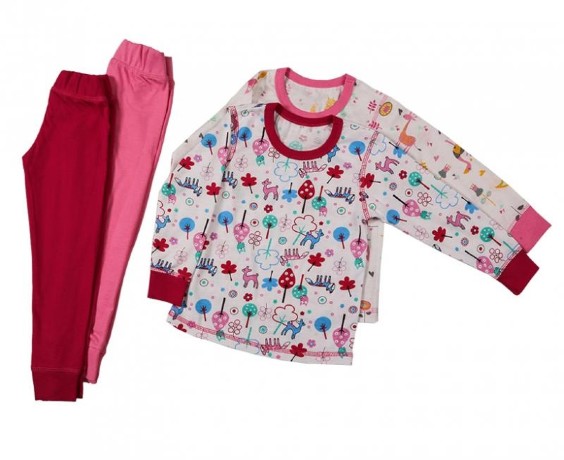 Комплект для девочки с растениями и зверями