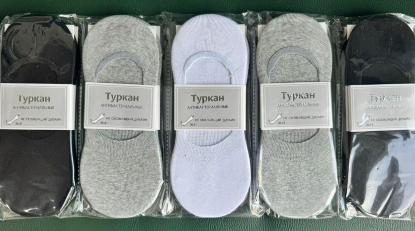 Женские носки укороченные с силиконом на пятке