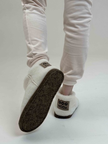 Женские угги из овечьей шерсти на войлочной подошве