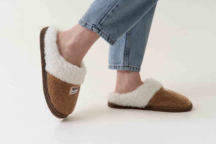Женские тапочки из овечьей шерсти на войлочной подошве