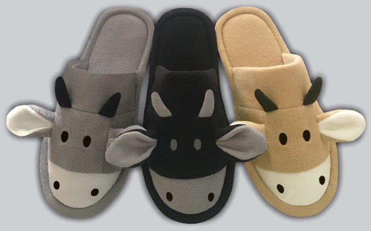 Женские тапочки флис "Быки"