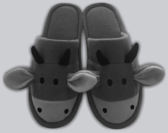 Женские тапочки флис "Быки"