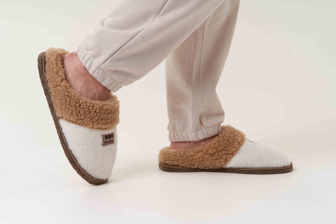 Мужские тапочки из овечьей шерсти на войлочной подошве