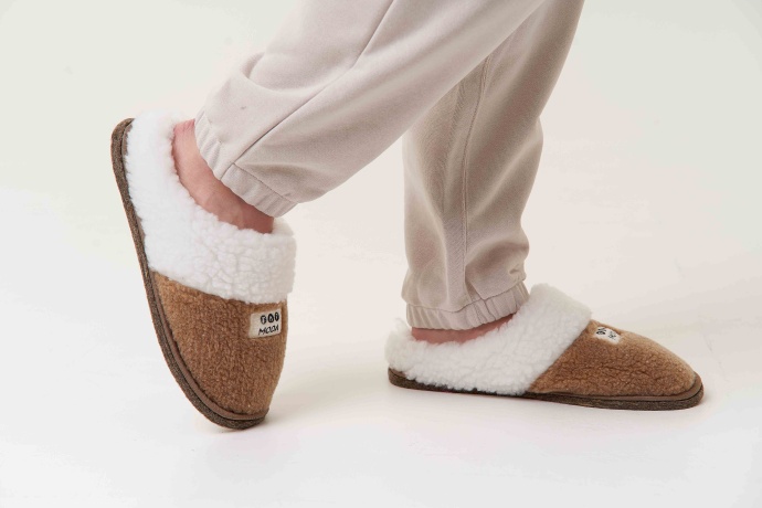 Мужские тапочки из овечьей шерсти на войлочной подошве