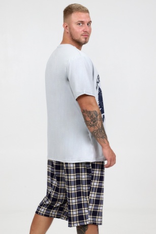 Костюм мужской светло-серый с шортами в клетку