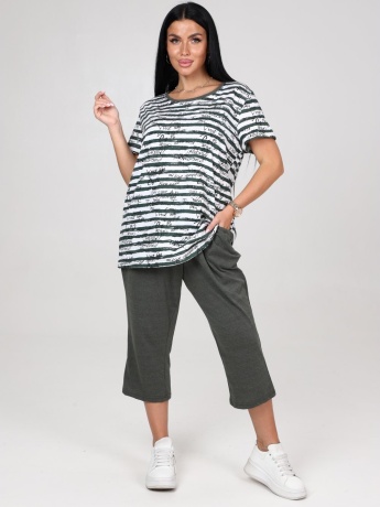 Костюм женский серый в полоску с  бриджами