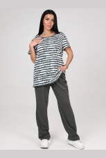 Костюм женский серый в полоску с брюками