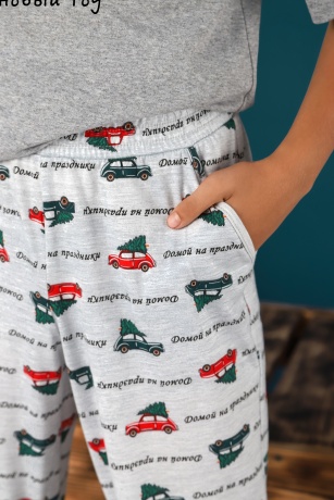 Пижама для мальчика новогодняя family look Каникулы-2 серый