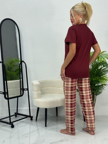 Женская пижама бордовая, брюки в клетку