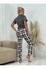 Женская пижама серая, брюки в клетку