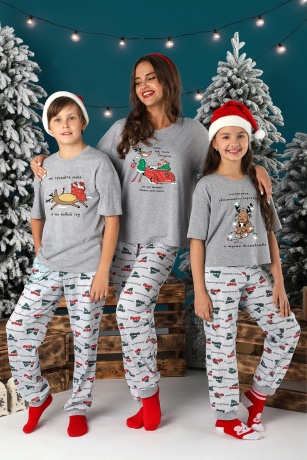 Пижама женская новогодняя family look Каникулы-3 серый