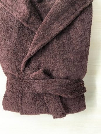 Махровый халат коричневый с вышивкой "Любимый дедуля"