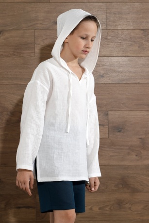 Детская белая рубашка с капюшоном для пляжа