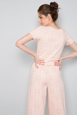 Комплект женский персиковый с сердцами