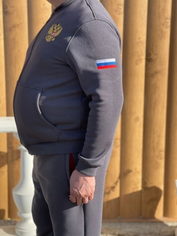 Костюм мужской с вышивкой (серый)