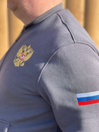 Костюм мужской с вышивкой (серый)