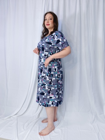 Халат женский на молнии с геометрическим рисунком