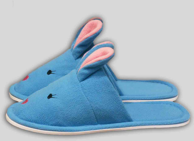 Детские флисовые тапочки "Зайки"