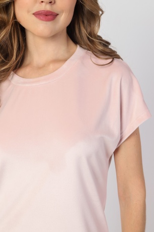 Костюм женский велюровый с шортами