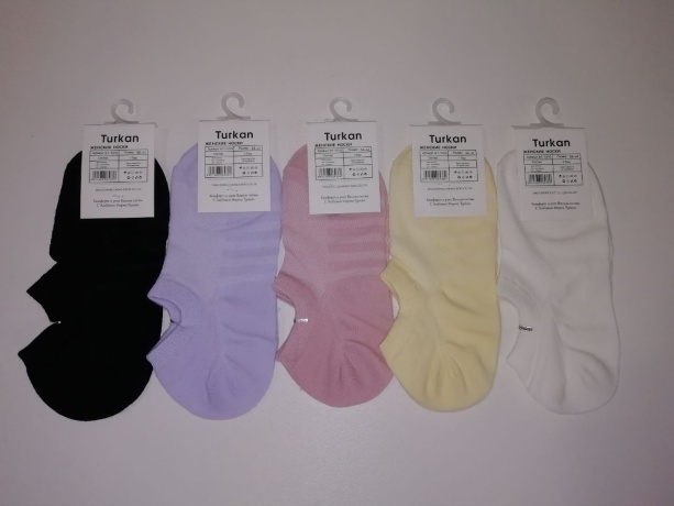 Женские носки-следки c надписью "love" на стопе