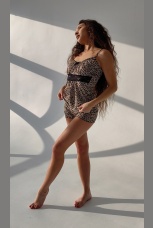 Пижама из вискозы с шортами, леопардовая расцветка