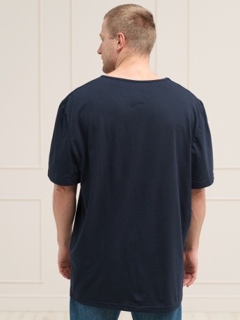 Футболка мужская с карманом, большого размера