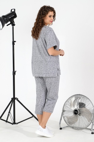 Костюм женский Письмена