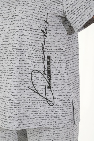 Костюм женский Письмена