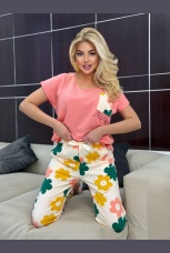 Женская пижама розово-желтая с цветами