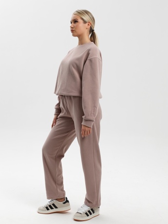 Костюм женский Демо